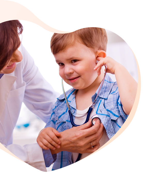 Criança e Médico em consulta